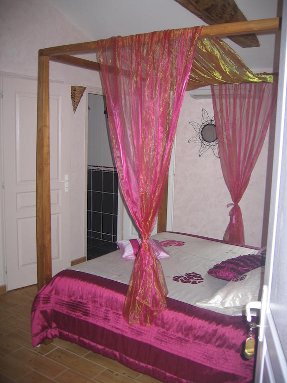 La Minaudiere Nueil-sous-les-Aubiers Kamer foto